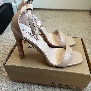 Boohoo Nude Open Toe Heels/Heeled Sandals